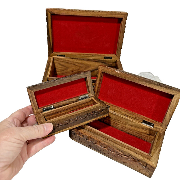 Vintage Carved Wood Nesting Boxes (3) Ornate Hinged Brass Inlay Stacking Jewelry - Picture 9 of 12